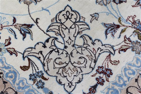Nain Blue Hand Knotted 68 X 101 Area Rug 100-27966 Image 10