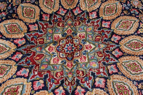 Kerman Beige Hand Knotted 94 X 129 Area Rug 100-27967 Image 7