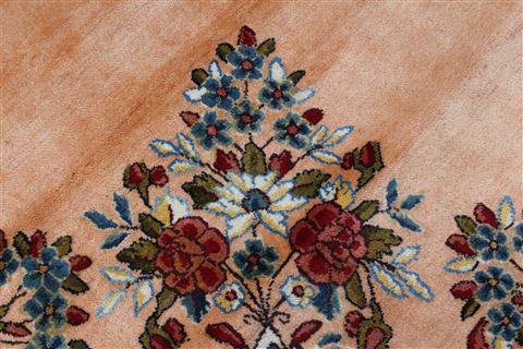 Kerman Cream Hand Knotted 100 X 149 Area Rug 100-27980 Image 12