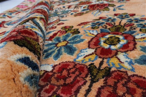 Kerman Cream Hand Knotted 100 X 149 Area Rug 100-27980 Image 21