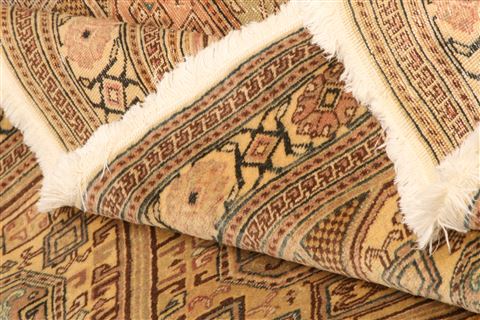 Kayseri Brown Hand Knotted 65 X 911 Area Rug 253-27981 Image 3