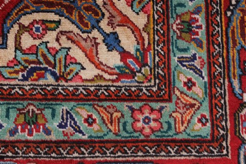 Tabriz Red Hand Knotted 98 X 128 Area Rug 100-27989 Image 14