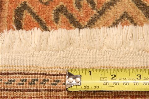 Kayseri Red Hand Knotted 69 X 96 Area Rug 253-27997 Image 5