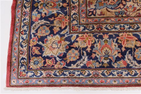 Isfahan Red Hand Knotted 95 X 131 Area Rug 100-27999 Image 9