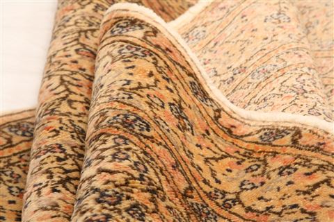 Kayseri Brown Hand Knotted 67 X 102 Area Rug 253-28000 Image 2