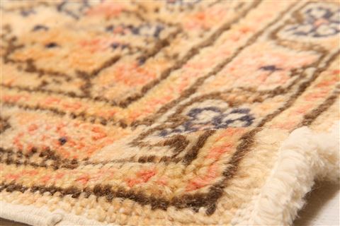 Kayseri Brown Hand Knotted 67 X 102 Area Rug 253-28000 Image 5