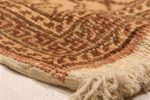Kayseri Brown Hand Knotted 66 X 91 Area Rug 253-28005 Image 1