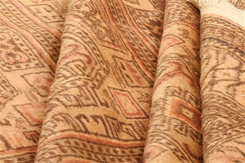 Kayseri Brown Hand Knotted 66 X 91 Area Rug 253-28005 Image 3