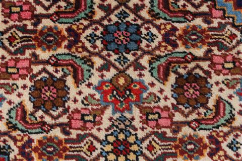 Tabriz Red Hand Knotted 98 X 123 Area Rug 100-28006 Image 13