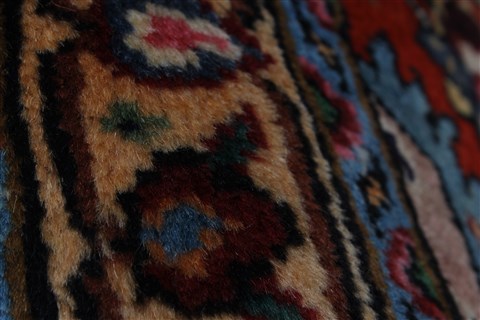 Tabriz Red Hand Knotted 98 X 123 Area Rug 100-28006 Image 23