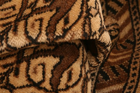 Kayseri Brown Hand Knotted 67 X 95 Area Rug 253-28010 Image 1