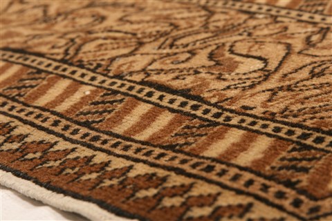 Kayseri Brown Hand Knotted 67 X 95 Area Rug 253-28010 Image 7