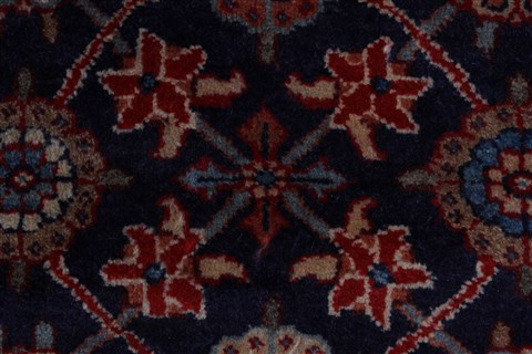Varamin Blue Hand Knotted 82 X 109 Area Rug 100-28011 Image 10