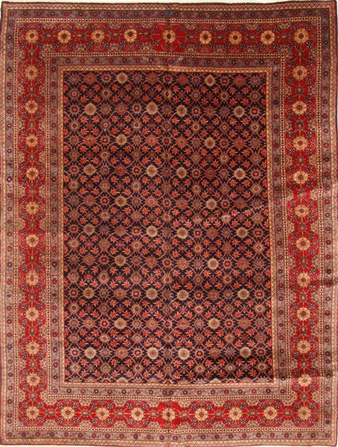 Varamin Blue Hand Knotted 82 X 109 Area Rug 100-28011 Image 0