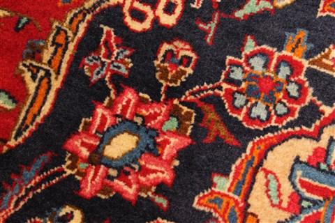 Kashan Red Hand Knotted 98 X 128 Area Rug 100-28018 Image 13