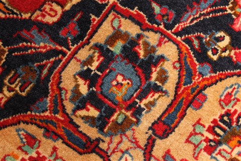 Kashan Red Hand Knotted 98 X 128 Area Rug 100-28018 Image 14