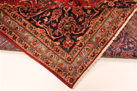 Kashan Red Hand Knotted 94 X 132 Area Rug 100-28022 Image 2