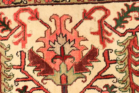 Heriz Beige Hand Knotted 128 X 188 Area Rug 100-28031 Image 10