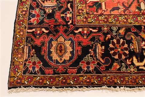 Heriz Beige Hand Knotted 128 X 188 Area Rug 100-28031 Image 13