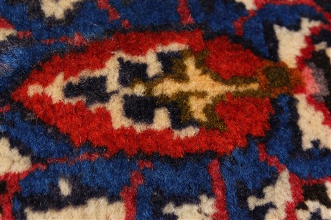 Mashad Red Hand Knotted 66 X 93 Area Rug 100-28034 Image 13