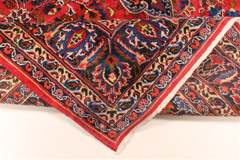 Mashad Red Hand Knotted 66 X 93 Area Rug 100-28034 Image 3