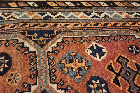 Shiraz Brown Hand Knotted 310 X 69 Area Rug 400-28038 Image 9