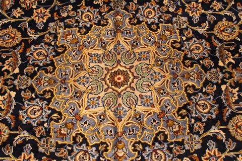 Kashan Beige Hand Knotted 99 X 131 Area Rug 100-28040 Image 8
