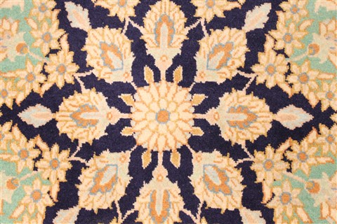 Tabriz Beige Hand Knotted 48 X 79 Area Rug 100-28058 Image 6