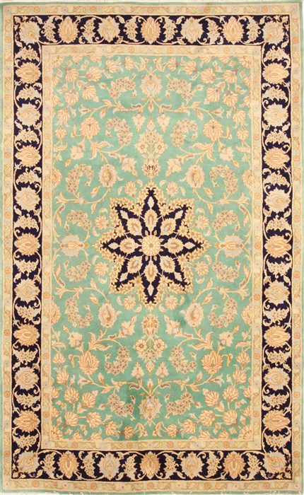 Tabriz Beige Hand Knotted 48 X 79 Area Rug 100-28058 Image 0