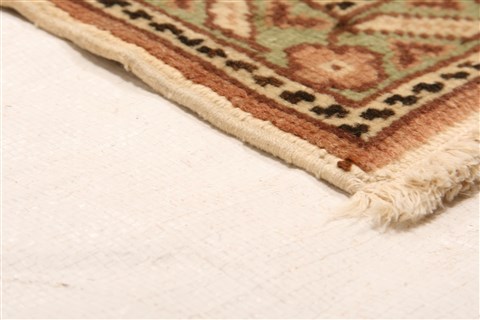 Kayseri Beige Hand Knotted 66 X 98 Area Rug 253-28079 Image 6