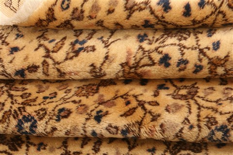 Kayseri Beige Hand Knotted 72 X 102 Area Rug 253-28081 Image 2