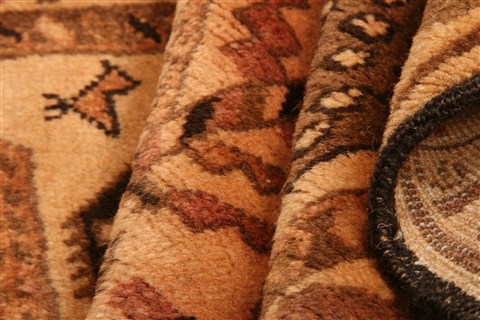 Baluch Beige Hand Knotted 33 X 58 Area Rug 100-28091 Image 3