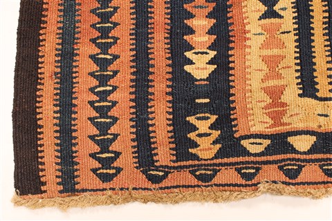 Kilim Beige Flat Woven 48 X 93 Area Rug 100-28100 Image 6