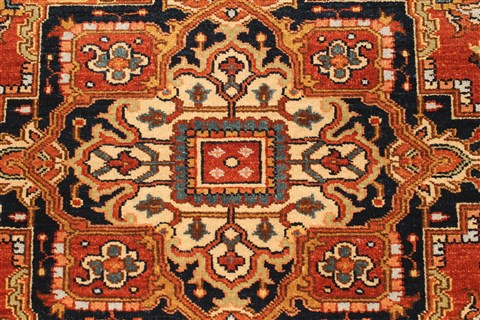 Serapi Brown Hand Knotted 40 X 61 Area Rug 250-28121 Image 6