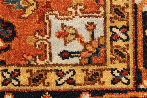Serapi Brown Hand Knotted 40 X 61 Area Rug 250-28121 Image 9