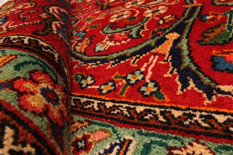 Tabriz Blue Hand Knotted 98 X 127 Area Rug 100-28128 Image 3