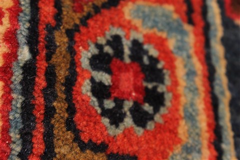 Kashan Red Hand Knotted 97 X 1210 Area Rug 100-28139 Image 6