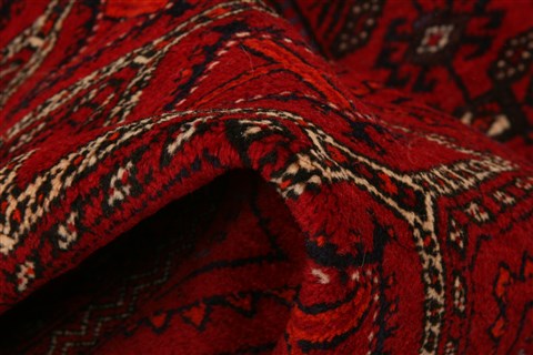 Baluch Red Hand Knotted 31 X 61 Area Rug 253-28152 Image 7