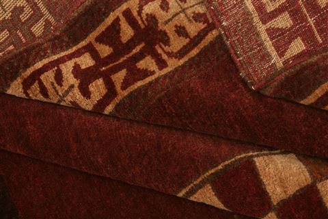 Baluch Red Hand Knotted 41 X 54 Area Rug 100-28159 Image 3