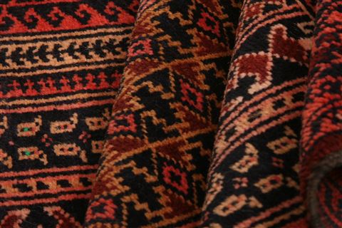 Bakhtiar Red Hand Knotted 210 X 44 Area Rug 253-28163 Image 2