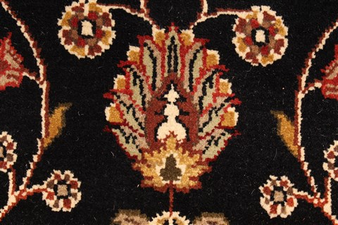 Jaipur Black Hand Knotted 50 X 70 Area Rug 250-28208 Image 4