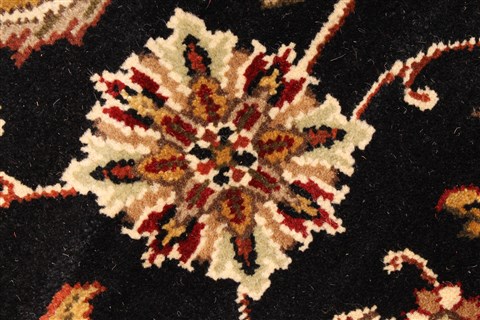 Jaipur Black Hand Knotted 50 X 70 Area Rug 250-28208 Image 5
