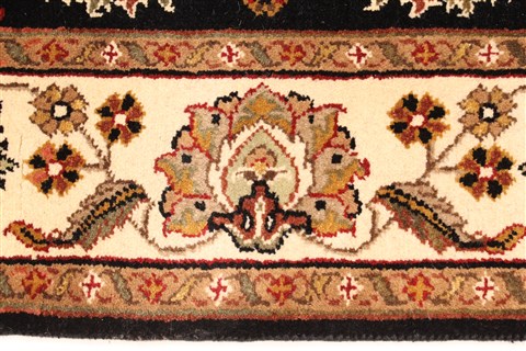 Jaipur Black Hand Knotted 50 X 70 Area Rug 250-28208 Image 9