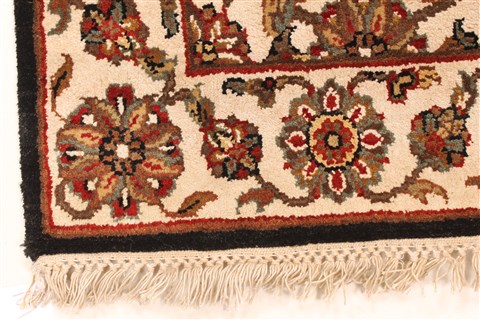 Jaipur White Hand Knotted 30 X 50 Area Rug 250-28227 Image 1
