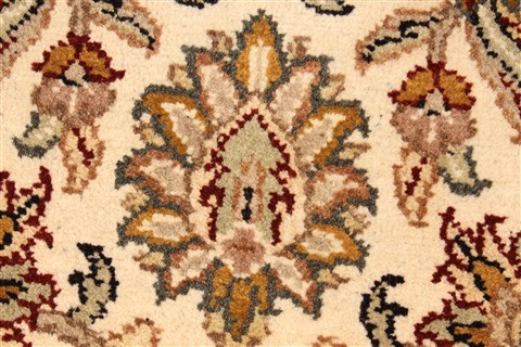 Jaipur Beige Hand Knotted 40 X 60  Area Rug 250-28239 Image 9