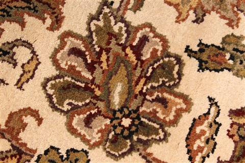 Jaipur White Hand Knotted 50 X 70 Area Rug 250-28250 Image 11