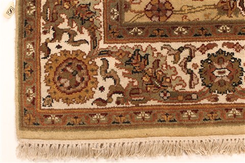 Jaipur Yellow Hand Knotted 50 X 70 Area Rug 250-28251 Image 1