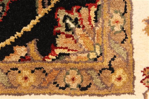 Jaipur Black Hand Knotted 60 X 90 Area Rug 250-28257 Image 12
