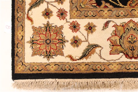 Jaipur Black Hand Knotted 60 X 90 Area Rug 250-28257 Image 1