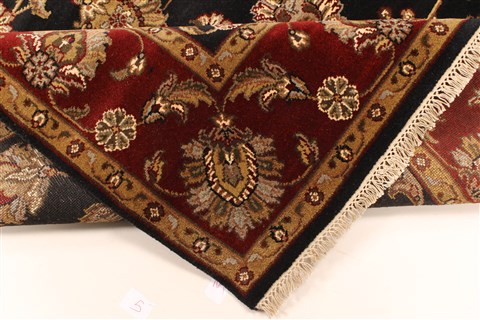 Jaipur Black Hand Knotted 60 X 90 Area Rug 250-28259 Image 5